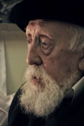 Le Pr. Réouven Feuerstein, Pédagogue et Porteur de flamme