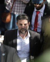 Smotrich débloque les fonds destinés aux Arabes israéliens avec le soutien des chefs de sécurité