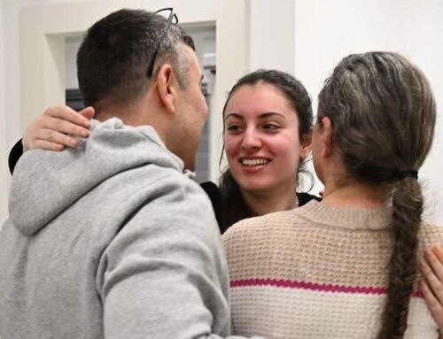 Quatre soldates israéliennes libérées par le Hamas.